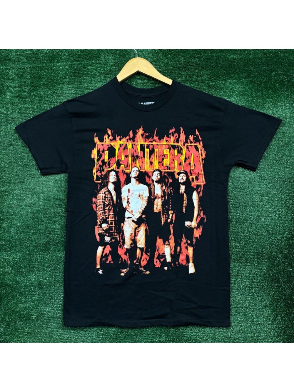 Pantera Cowboys From Hell Flames T-Shirt Size Medium